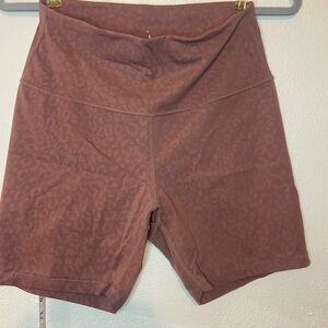 Popflex High Waist Biker Short in Mauve Cheetah Size Large